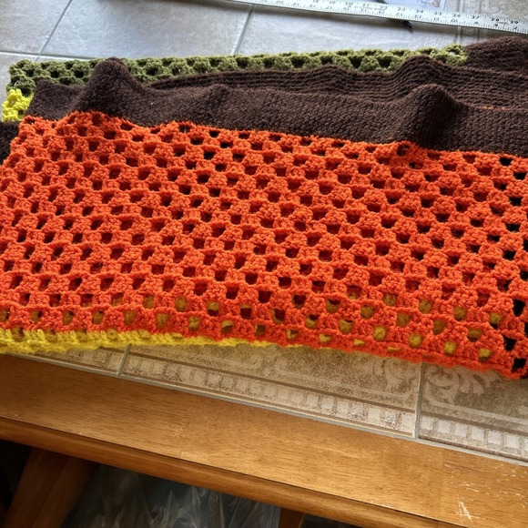 vintage afghan blanket Crochet Olive Yellow‎ Brown Orange 60x65 - Picture 3 of 4